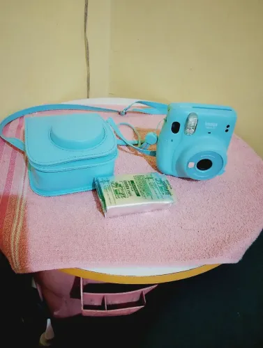 Câmera instantânea fujifile