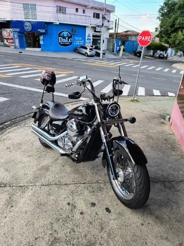 Shadow 750 impecável com acessórios