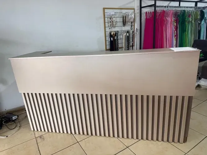 Balcão caixa para loja