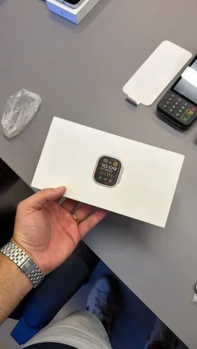 Apple Watch Ultra 2 titânio