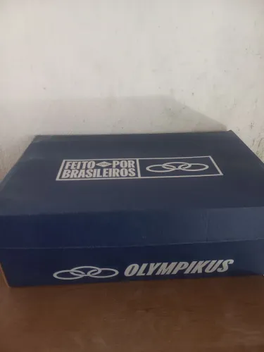 Tênis olímpicos novo original nunca usado ainda na caixa