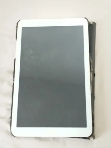 Tablet Samsung SM-T560