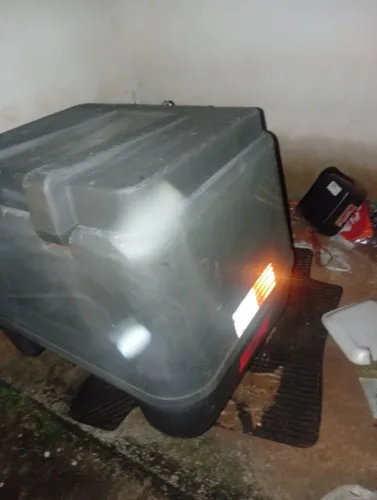 Caixa de moto para entrega