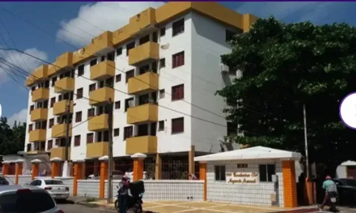 Aluguel quarto mobiliado varjota - para mulher
