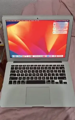 Macbook Air 13 2017 i5 1,8Ghz 1 Ciclo