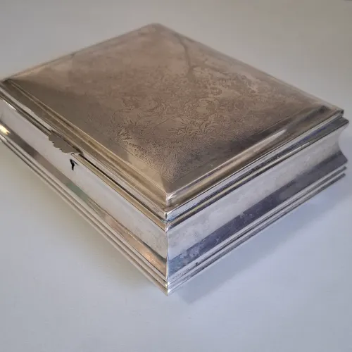 Porta-joias de prata Meridional 18 cm x 14 cm x 7 cm, 700g