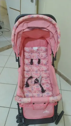 Carrinho de bebê . Em ótimas condições