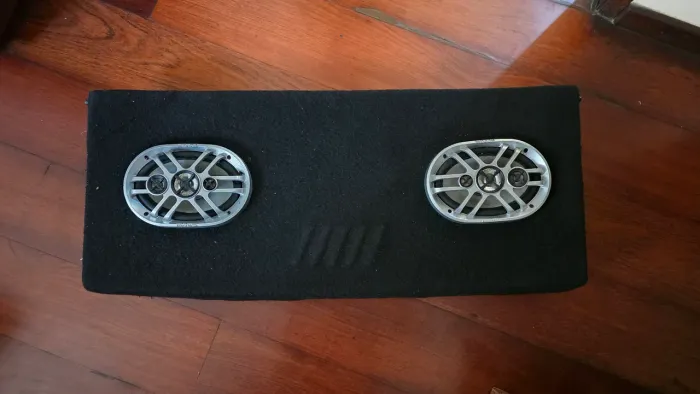 Par de 6x9 Bravox com Tampão para Uno Mille 120w rms cada (240w total)