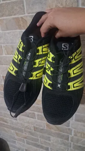 Tenis salomon tamanho 39 semi novo