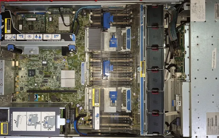 HP ProLiant DL380P G8