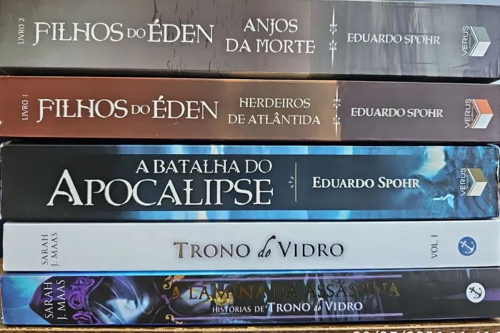 Livros Ficção e Fantasia kit com 5