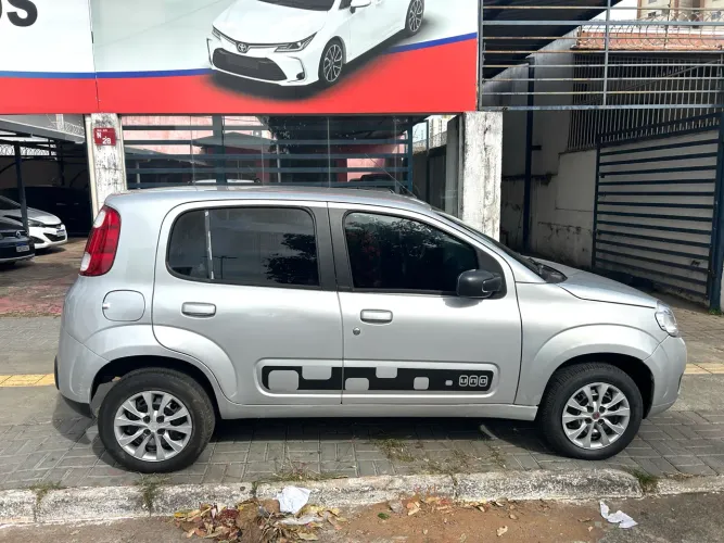 Fiat Uno Vivace/rua 1.0 EVO Fire Flex 8V 5P 2013