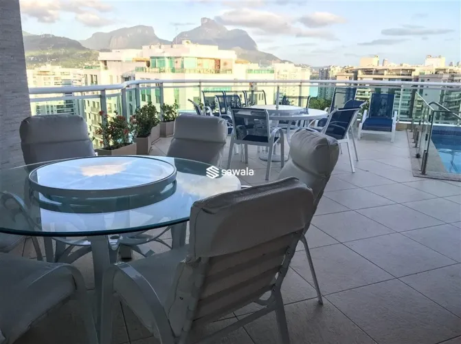 COBERTURA DOS SONHOS NA PENÍNSULA.