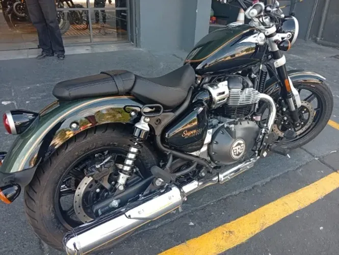 ROYAL ENFIELD SUPER METEOR INTERSTELAR 650