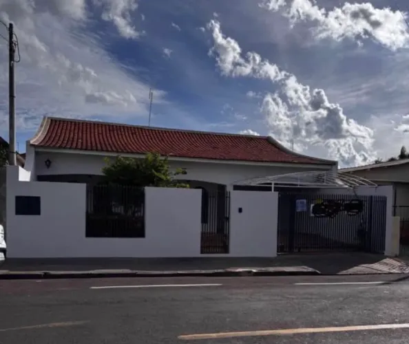 CASA NO BAIRRO DA GLÓRIA A VENDA - PARCELAMENTO PRÓPRIO