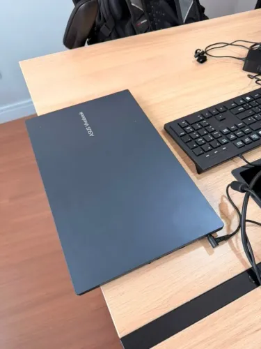 ASUS Vivobook 15 X1502Z com 8GB de RAM