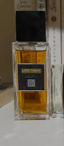 Perfume Lord Town - In The Box (volumetria na foto)