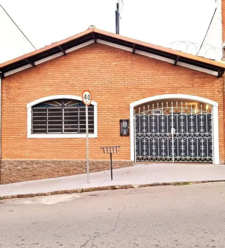 Casa para aluguel no Centro de Limeira - 2 quartos, 1 vaga e 95,31 m²