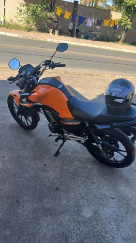 Vendo Honda titan 2025 dut em branco