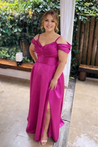 Vestido de Festa cor Fúcsia tamanho Plus Size