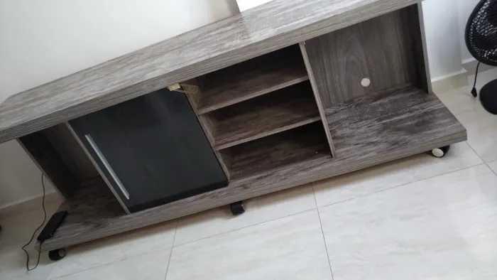 Rack em MDF.