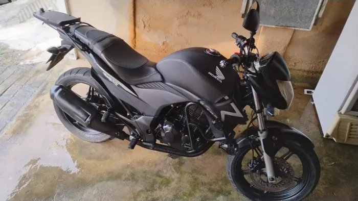CB 300R - LEIA A DESCRIÇÃO