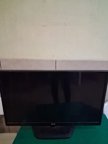 Vendo TV 29 polegadas tudo ok 300$