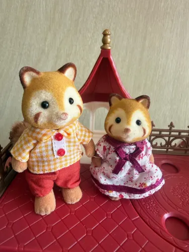 Família Pandas Vermelhos Sylvanian Families Vintage
