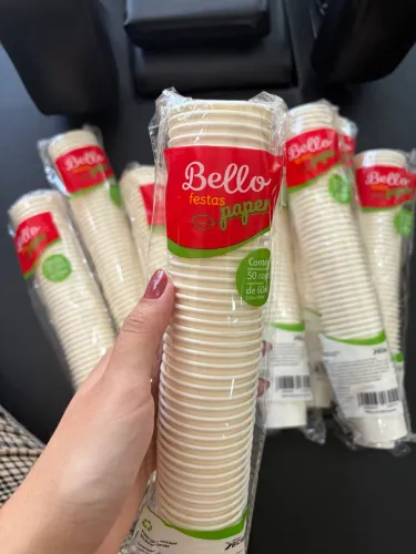 Copos de papel para café