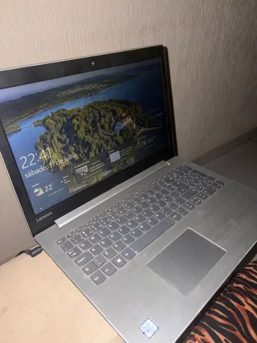 Notebook Lenovo Core i3 7ª geração + SSD 120GB + 4GB RAM + Tela 15,6? Windows 10