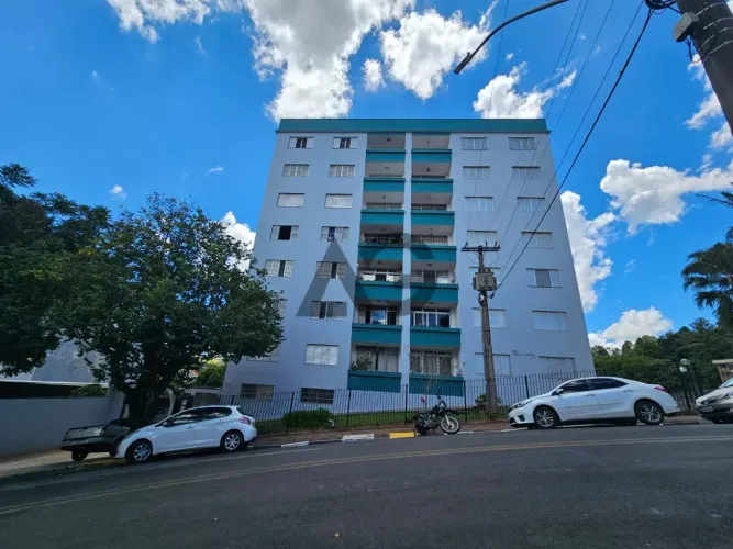 Apartamento com 3 dormitórios (2 suítes) e sacada no Ed. Bela Vista-SP!