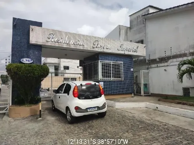 Imóvel com potencial de valorização Terreno no Mangabeira, Feira de Santana - BA, Nº 636,