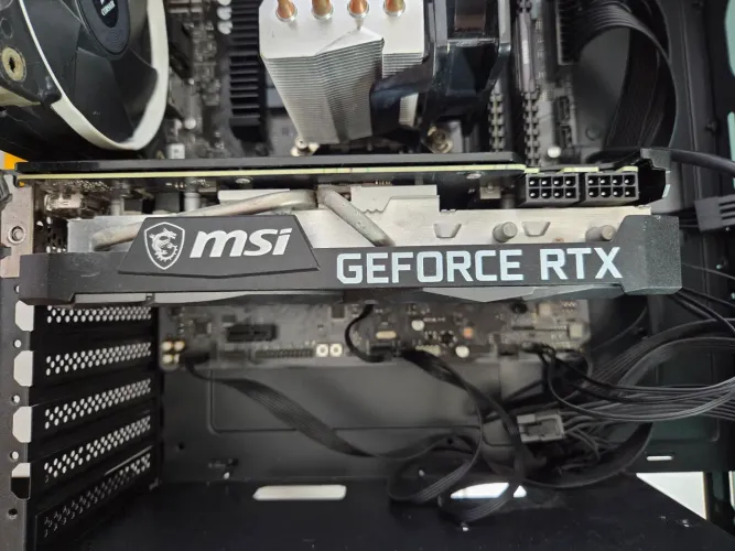 Placa de vídeo RTX 3070 msi dual fan
