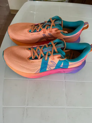 Tênis Asics Novablast 5