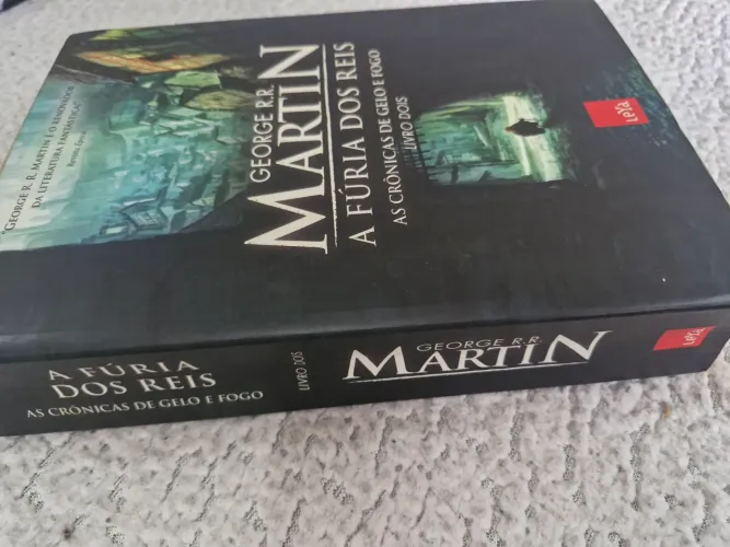 Livro a Fúria dos Reis