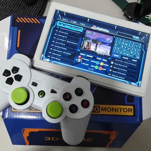Coopreme XP18 TV Game Console HD Output 7'' Screen Retro Portable Video Console Wireless C