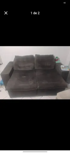 Sofá reclináveis, fundo num lugar