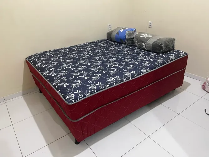 Cama queen