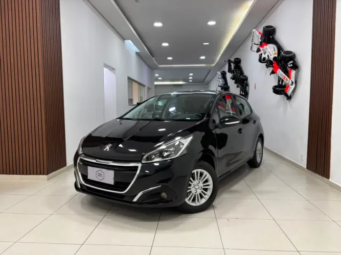 Peugeot 208 Allure 1.2 Flex 12V 5P Mec. 2017