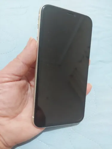Iphone 11  64 GB em perfeito estado