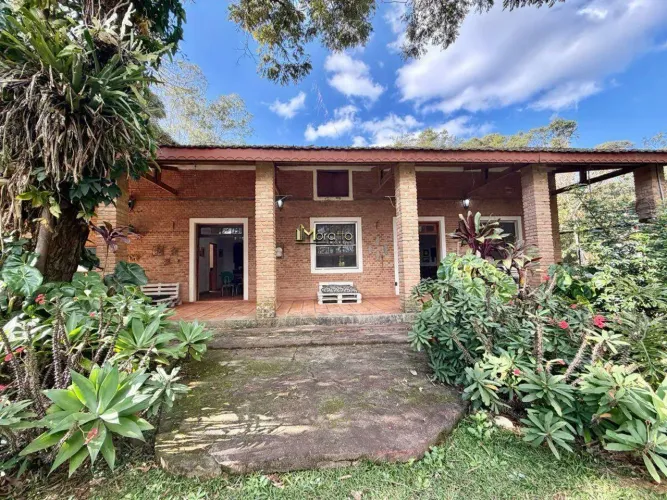 Chácara para aluguel, 4 quartos, 1 suíte, 15 vagas, Jardim Recreio - Bragança Paulista/SP
