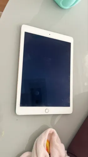 iPad Air 2 A1566 16GB Wi-fi ? Gold