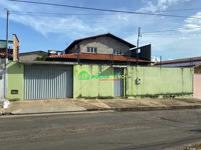 Casa com 353m² de área construida à venda. por 750000 - Lourival Parente - Teresina/PI