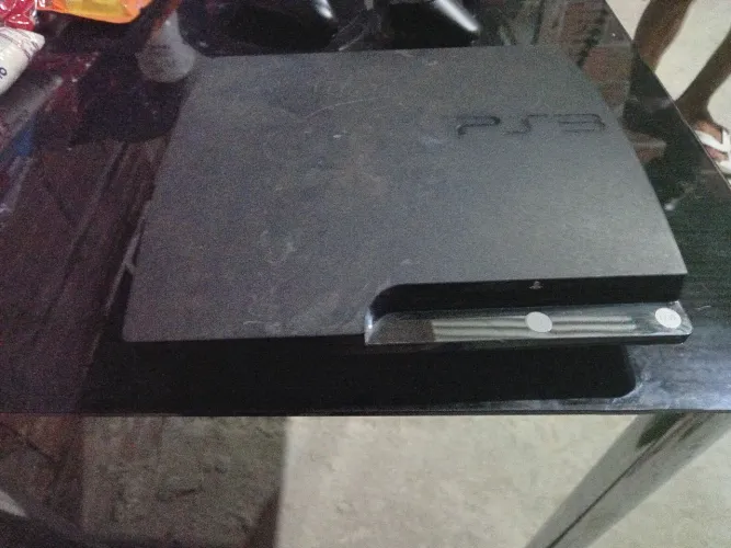PS3 semi-novo desbloqueado cfw