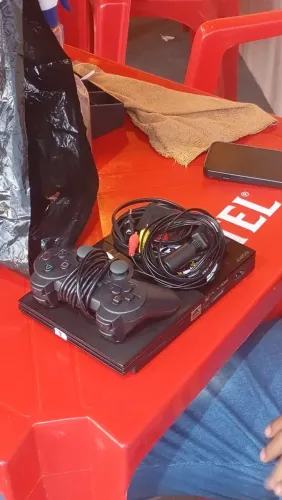 PLAY 2