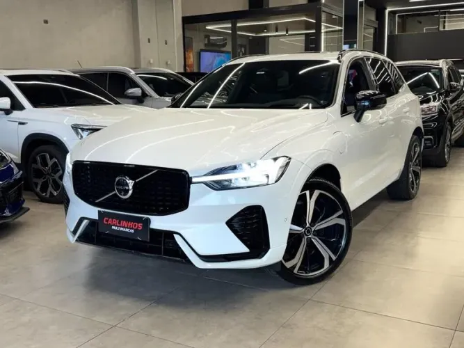 Volvo XC-60 T-8 Ultra Dark 2.0 AWD (híbrido) 2023