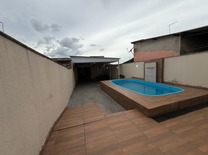 Espaço para eventos. Empresa. Casa?