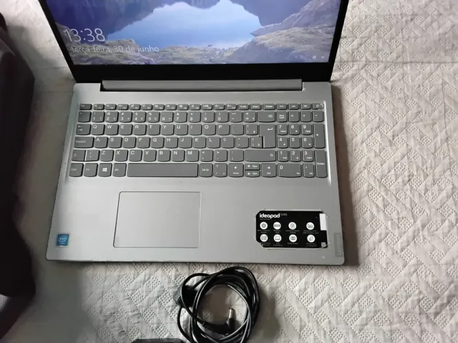 Notebook Lenovo IdeaPad S145, 4GB RAM, HD 500GB, Windows 11.