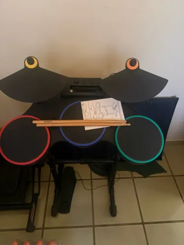 Bateria e guitarra nitendo wii
