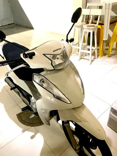 Vendo Biz 125 EX 2022/2023